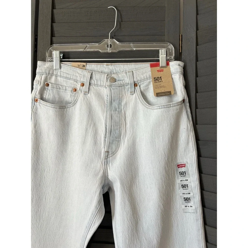 Levis brand levi